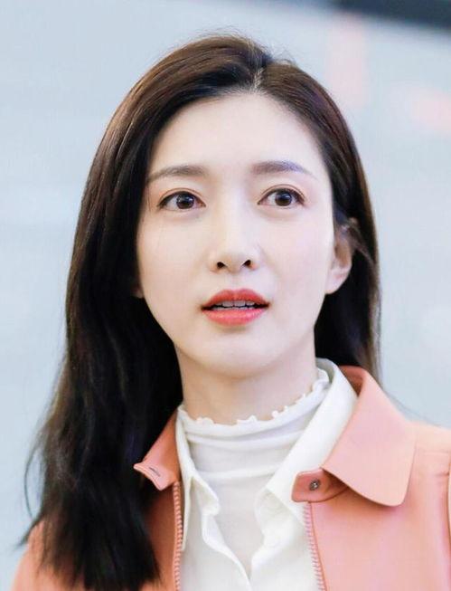 娱乐圈吃瓜爆料张子枫,揭秘明星背后的故事